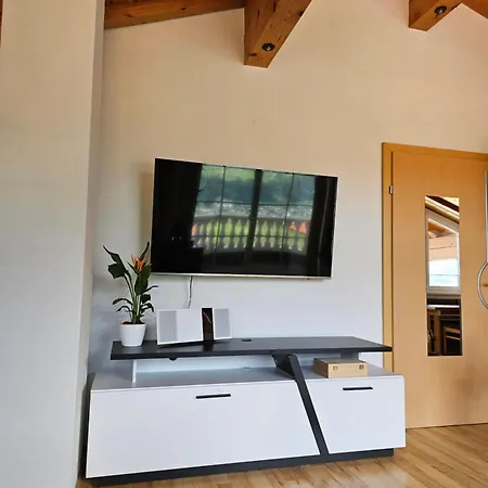 Zilleralps アパート *